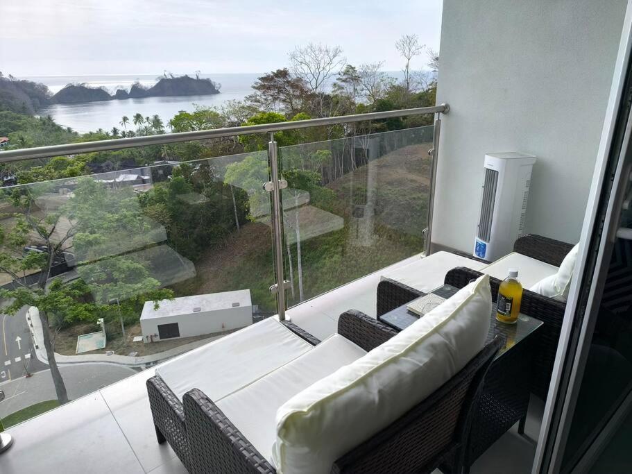 Apartment Ocean View Steps To The *